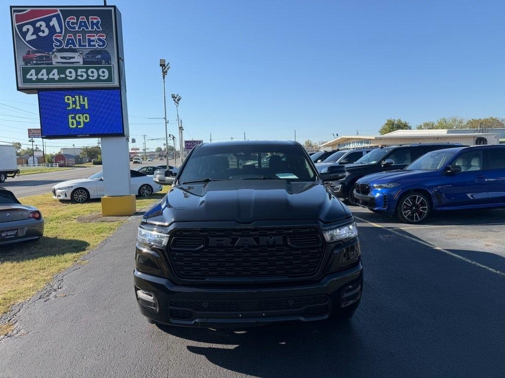 RAM 1500 Big Horn Crew Cab 4WD 2026