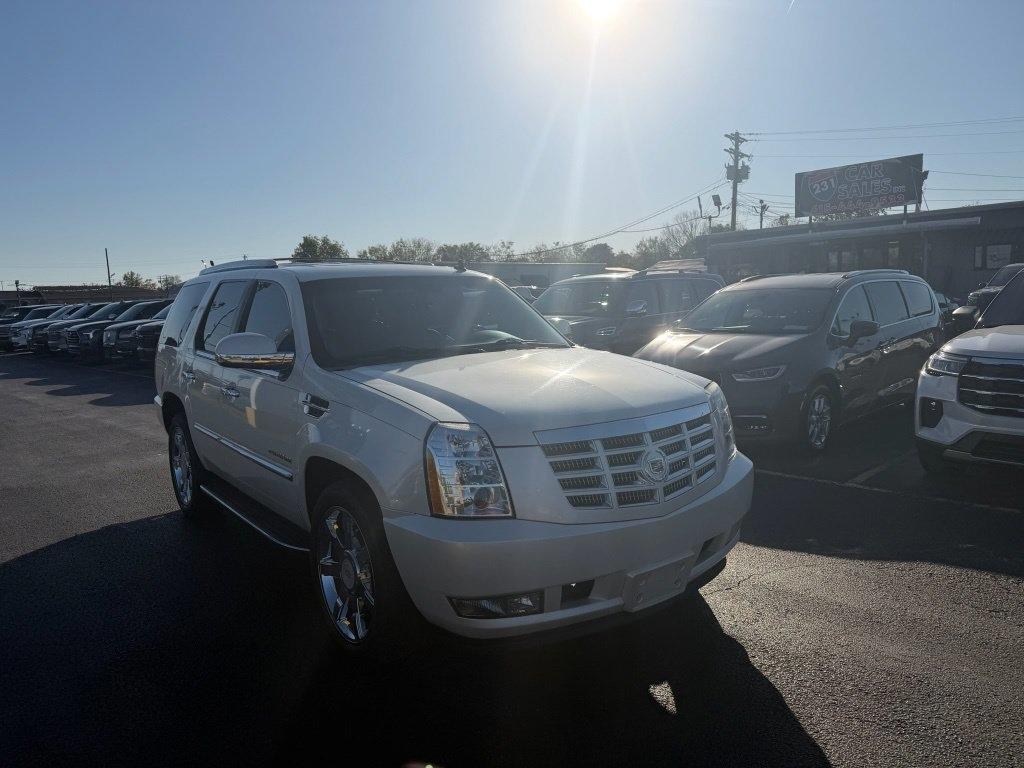 2012 Cadillac Escalade AWD Luxury
