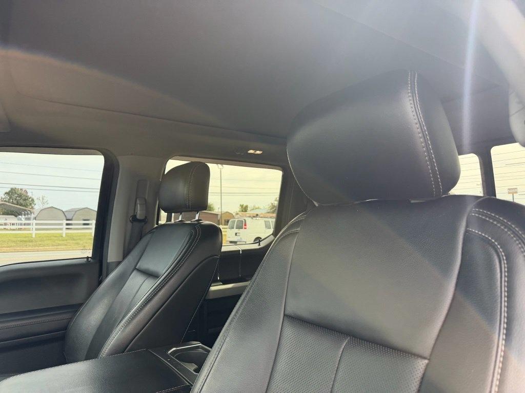 Ford F-250 SD Lariat Crew Cab 4WD 2020