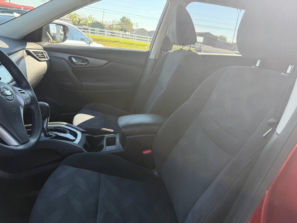 Nissan Rogue SV 2WD 2016