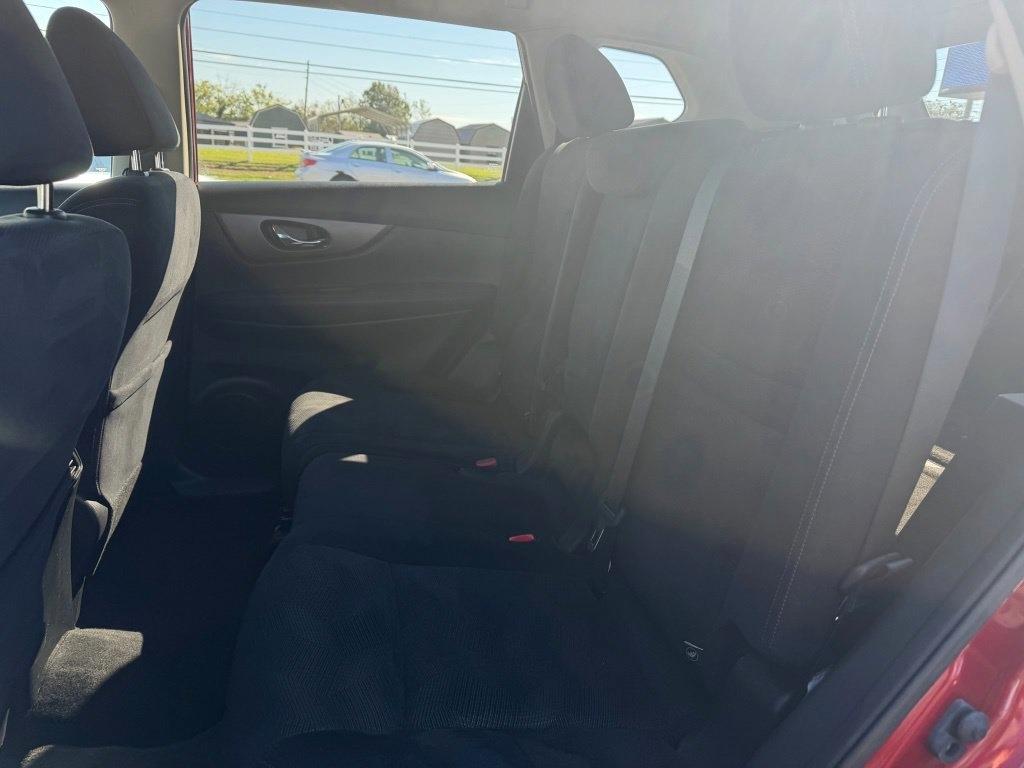 Nissan Rogue SV 2WD 2016