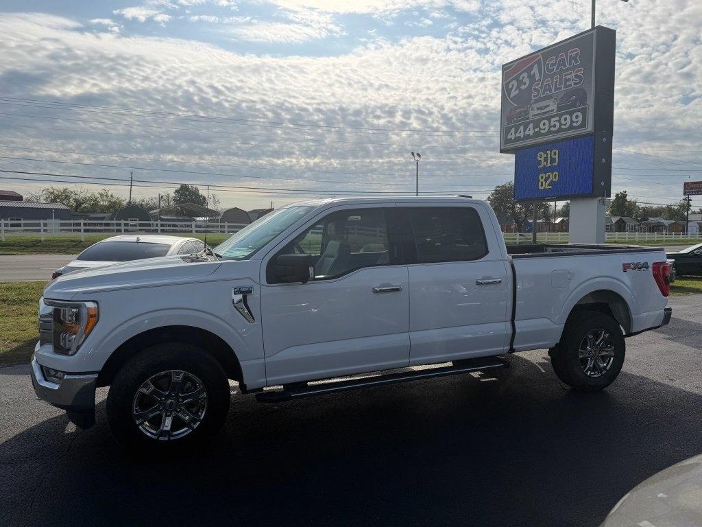 Ford F-150 XLT 4WD 2021