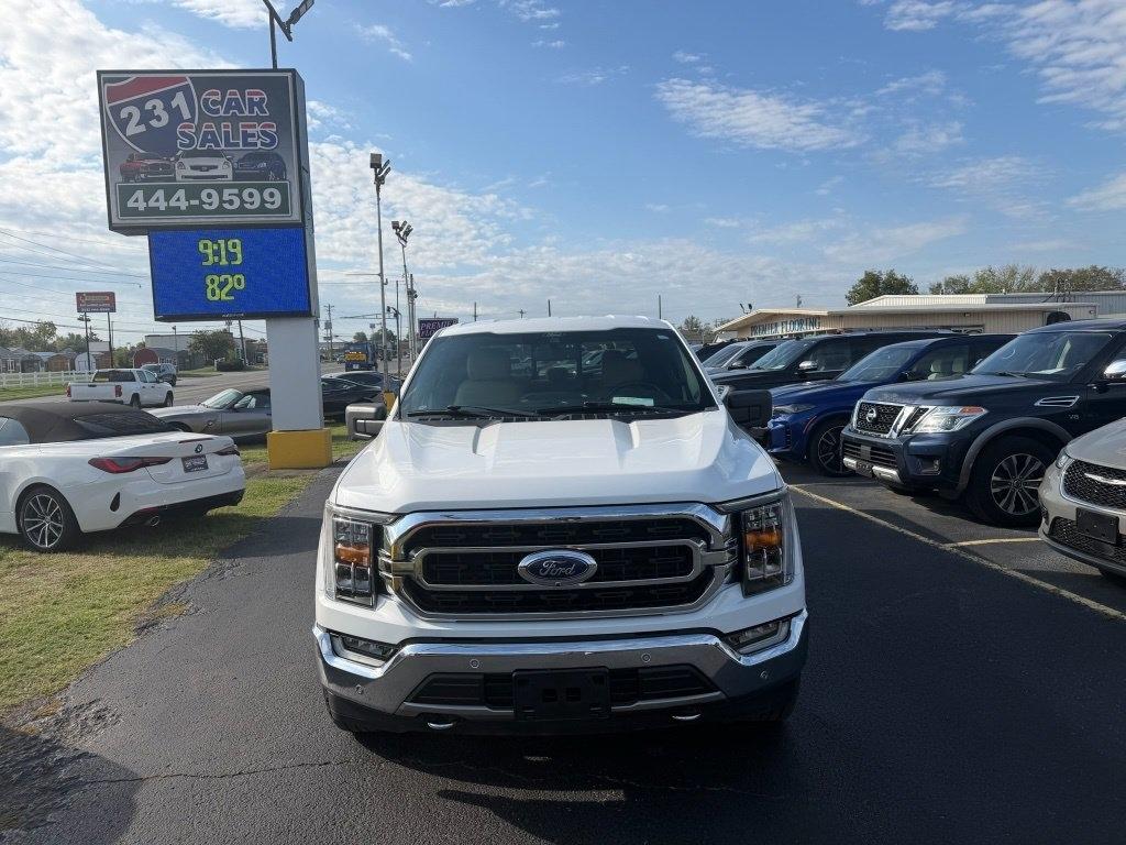 Ford F-150 XLT 4WD 2021