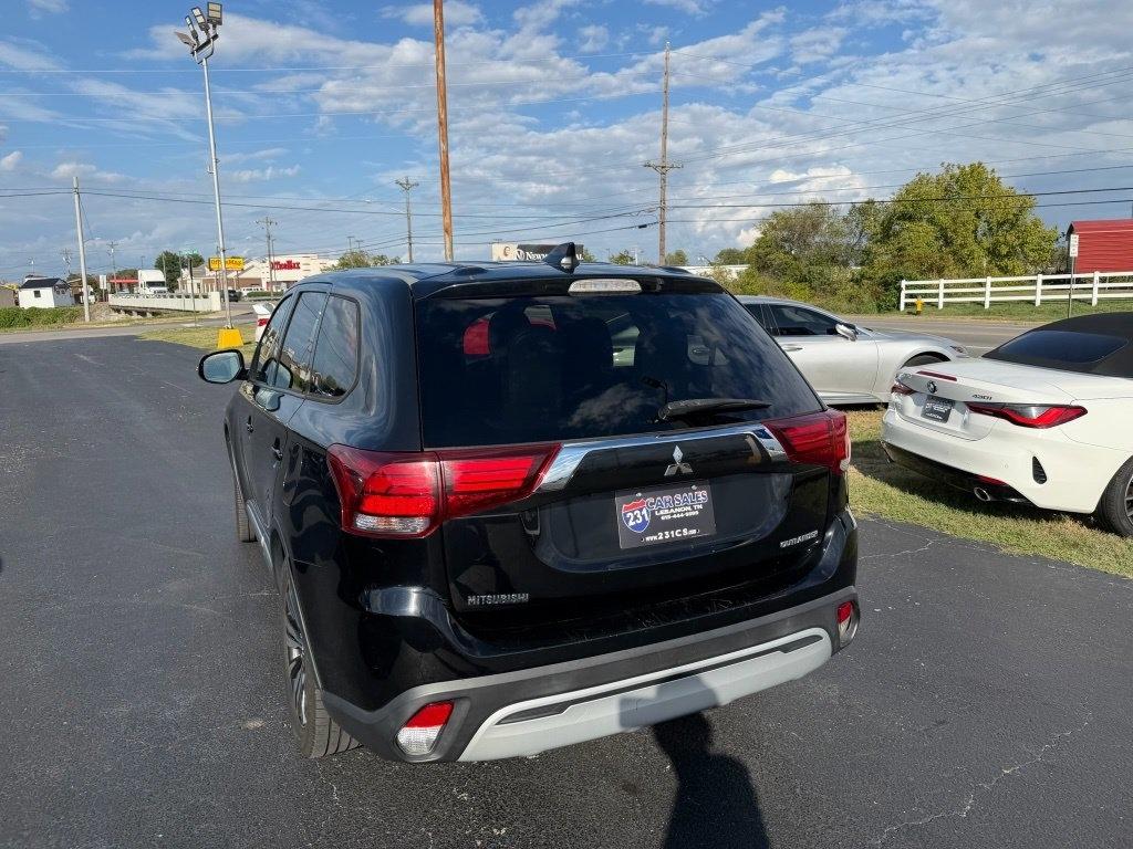 Mitsubishi Outlander SE 2WD 2019