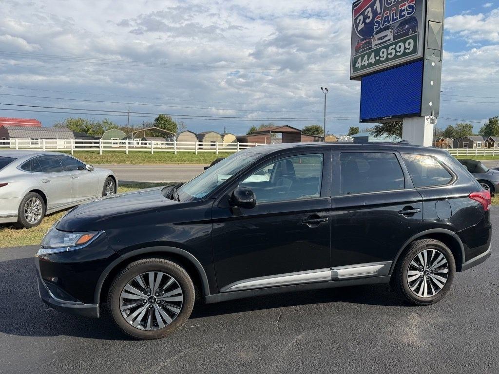 Mitsubishi Outlander SE 2WD 2019