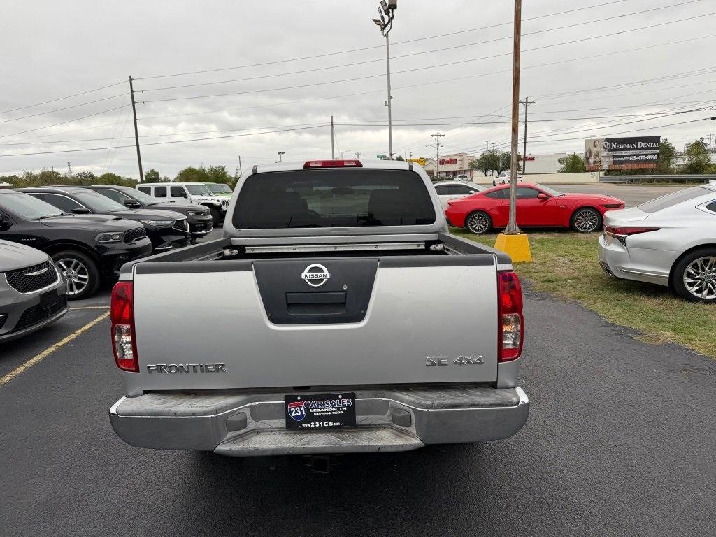 Nissan Frontier LE Crew Cab 4WD 2006