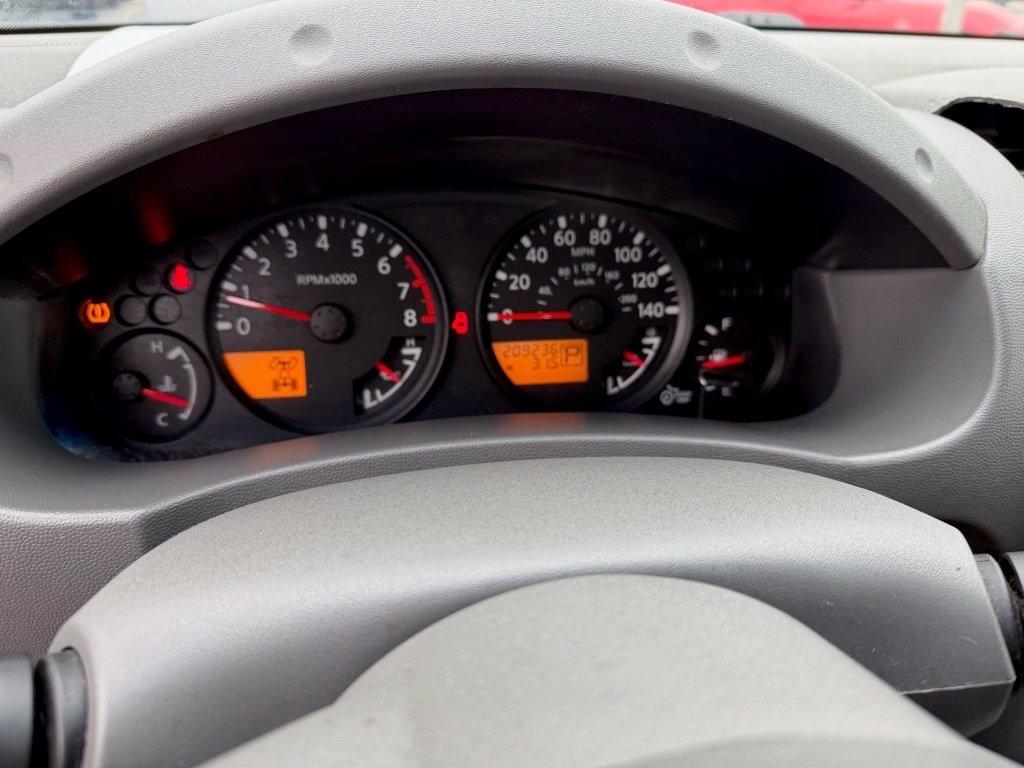 Nissan Frontier LE Crew Cab 4WD 2006