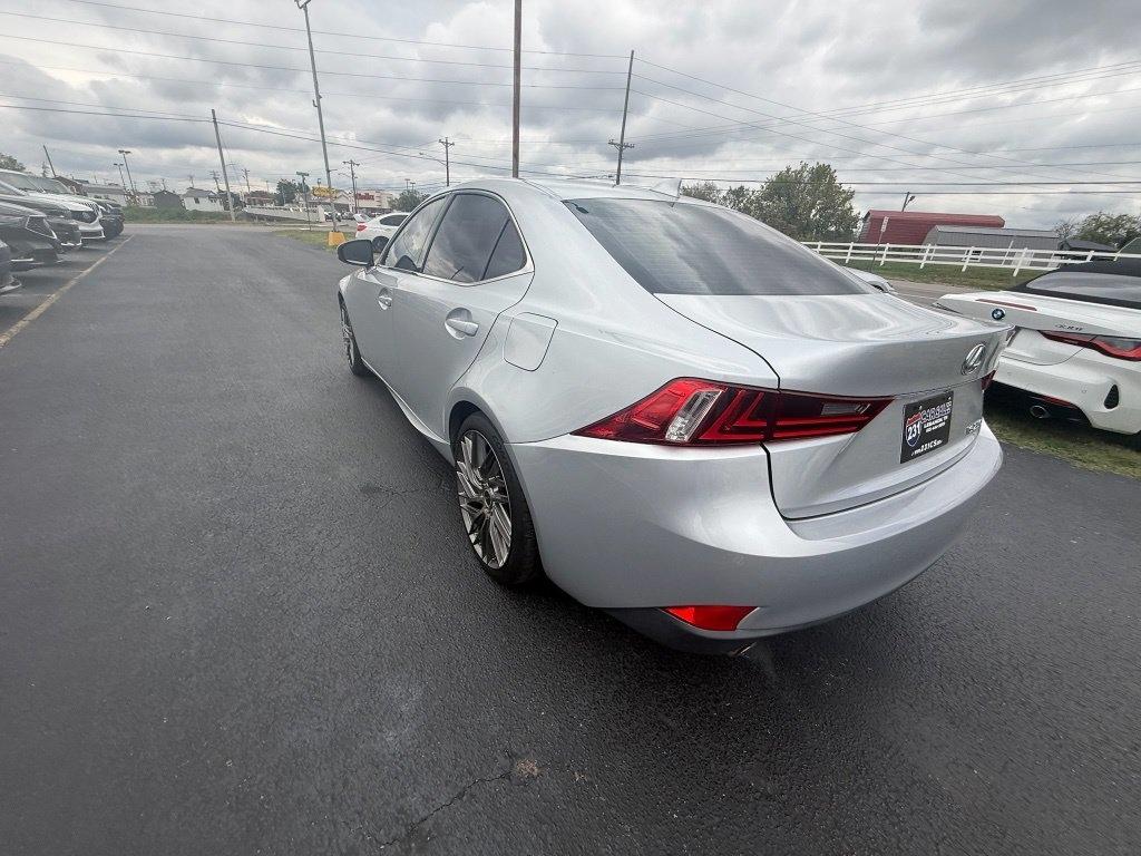 Lexus IS 250 RWD 2015