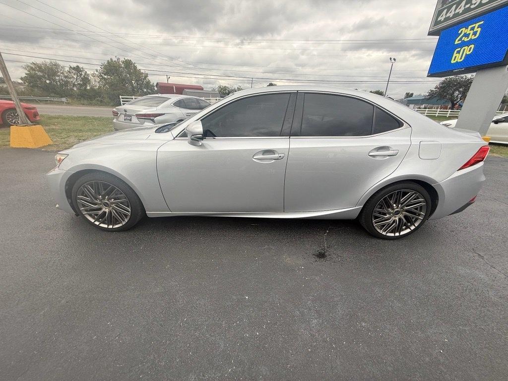 Lexus IS 250 RWD 2015