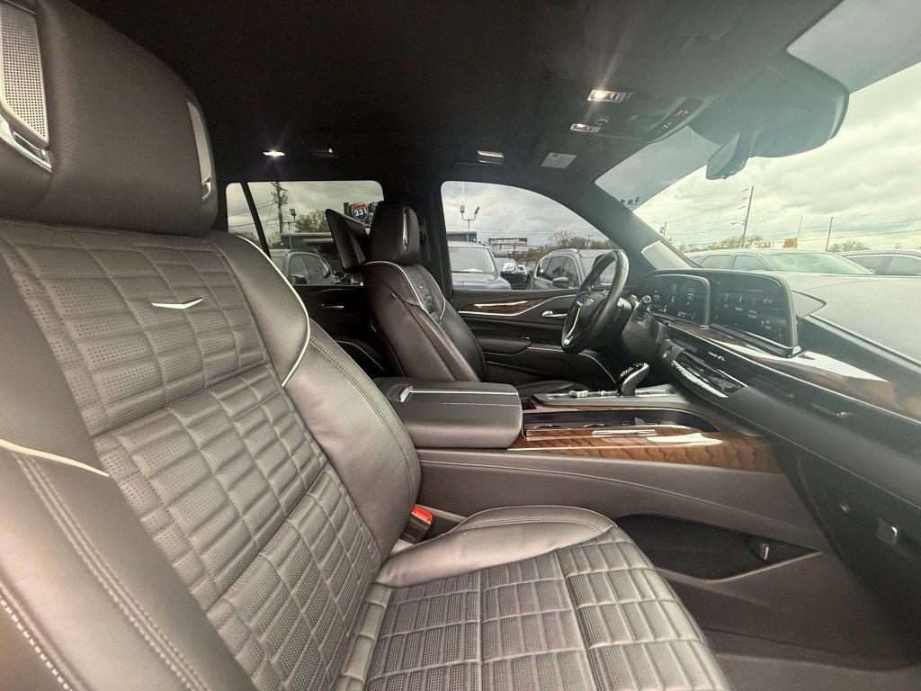 Cadillac Escalade Sport Platinum AWD 2023