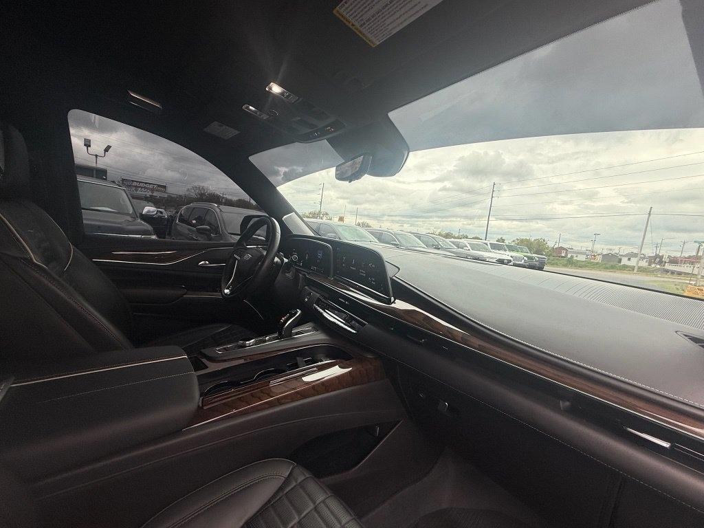 Cadillac Escalade Sport Platinum AWD 2023