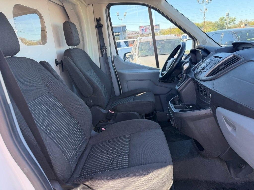 Ford Transit T-250 2016