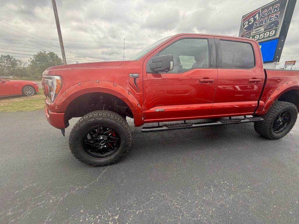 Ford F-150 XLT 4WD 2023