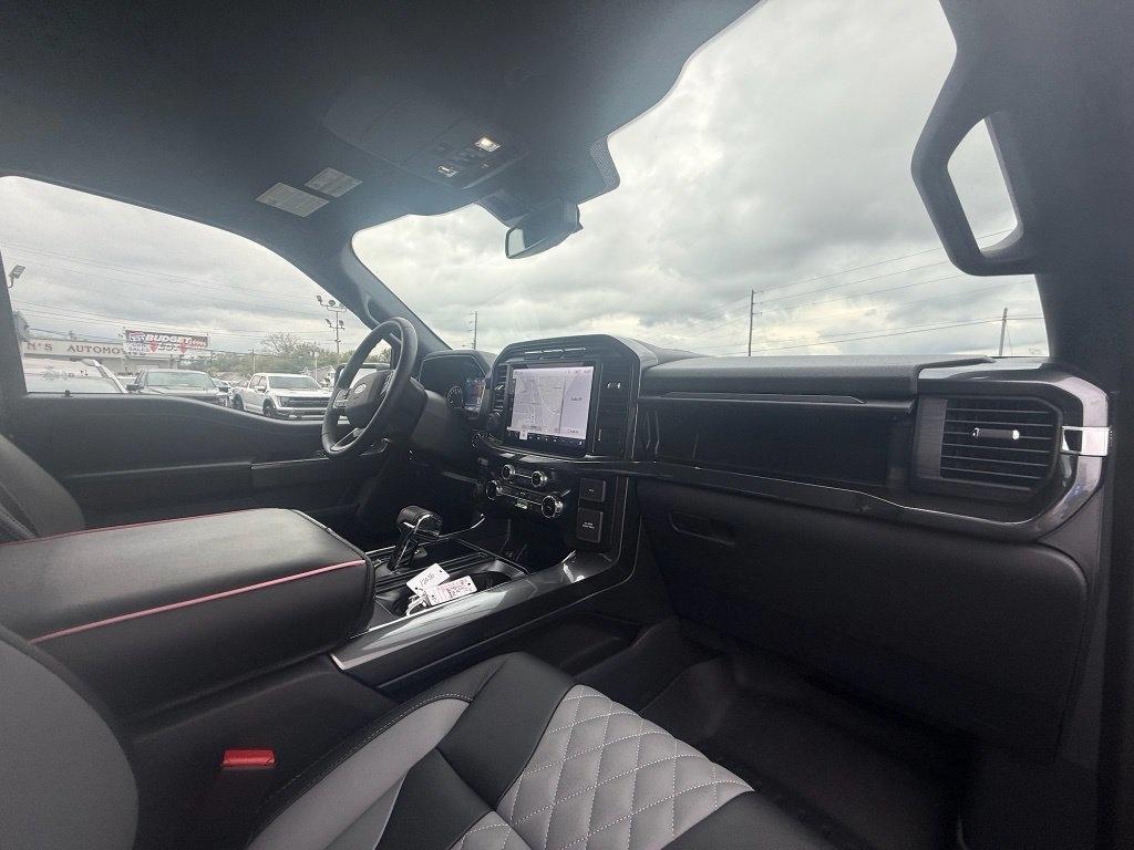 Ford F-150 XLT 4WD 2023