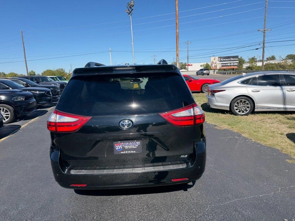 Toyota Sienna Limited FWD 7-Passsenger V6 2016