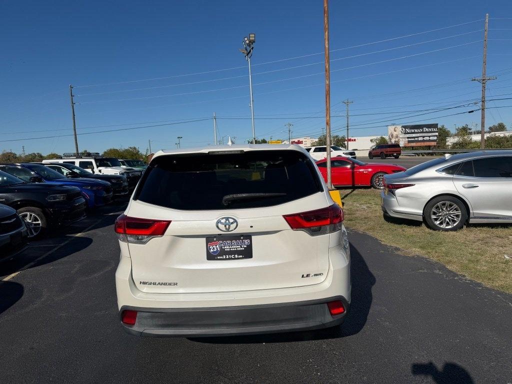 Toyota Highlander LE Plus AWD V6 2017
