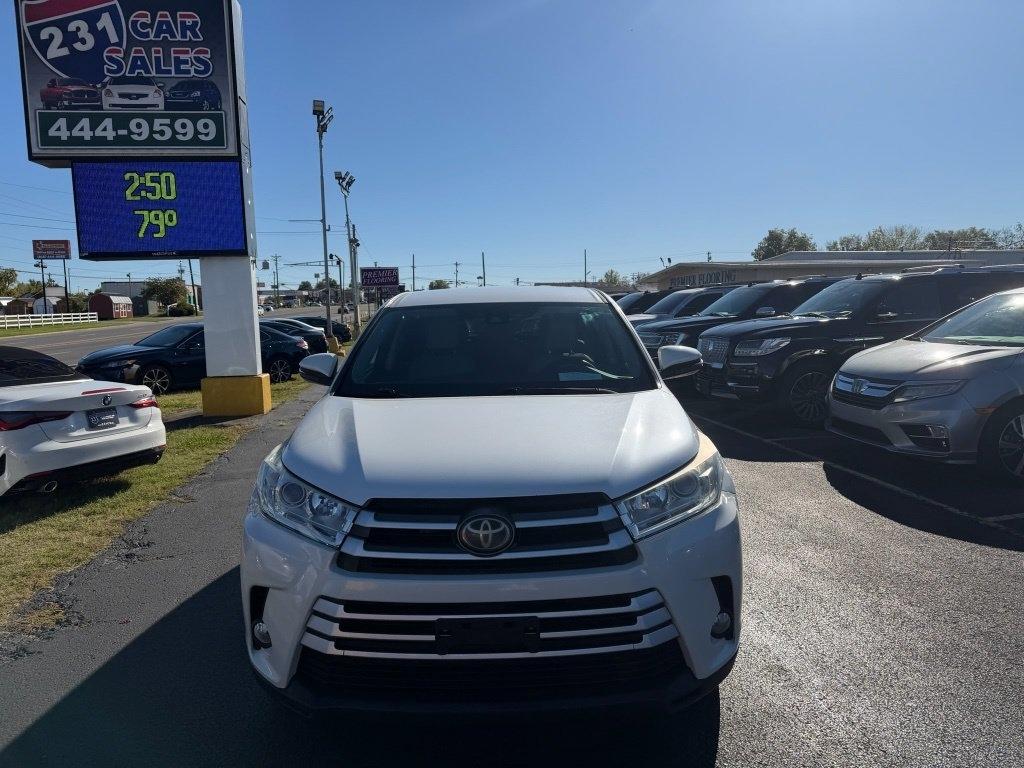 Toyota Highlander LE Plus AWD V6 2017