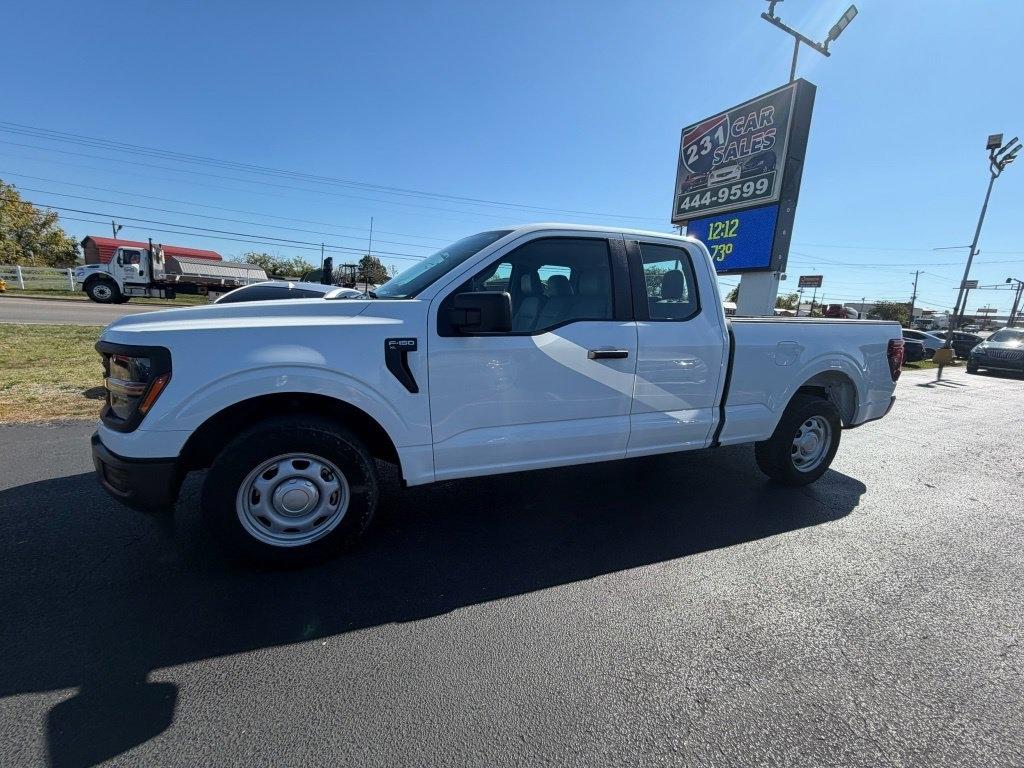 Ford F-150 XL SuperCab 2WD 2024