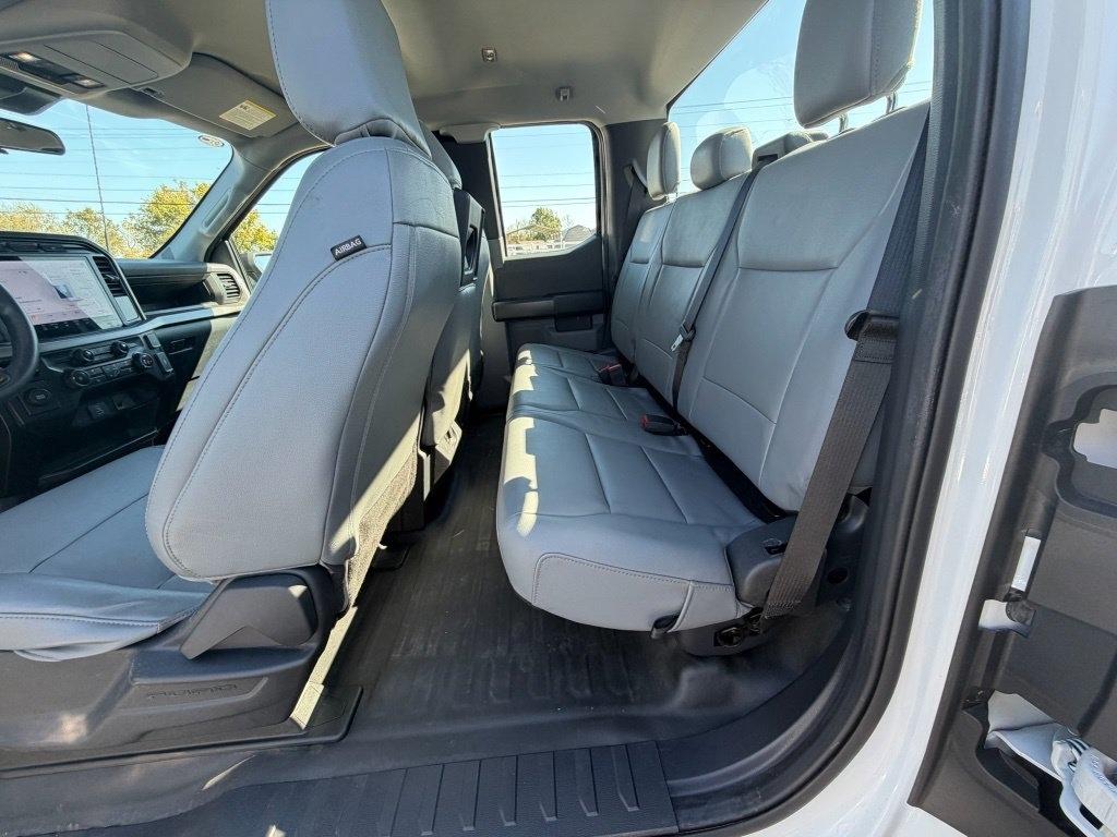 Ford F-150 XL SuperCab 2WD 2024