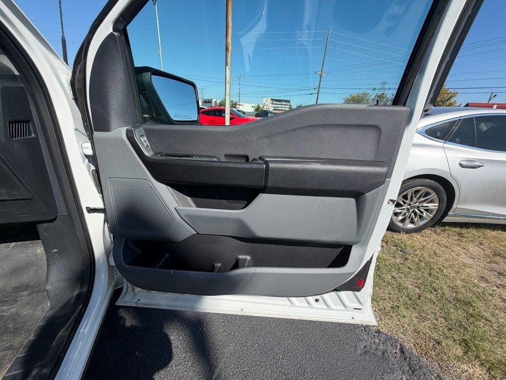 Ford F-150 XL SuperCab 2WD 2024
