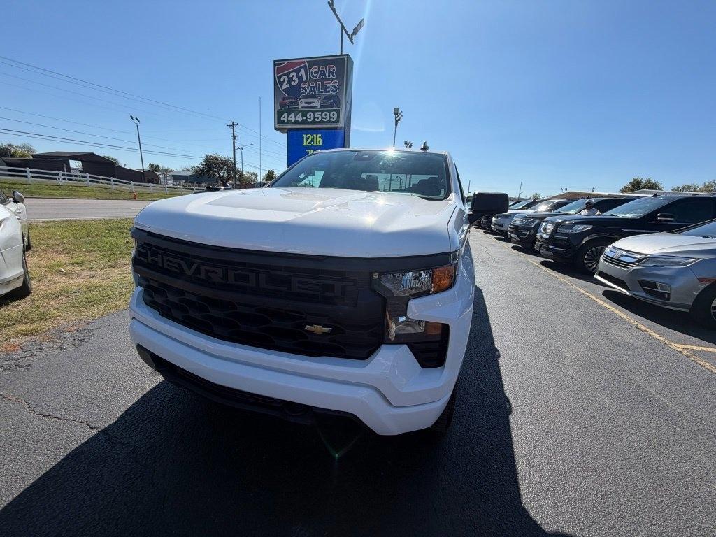 Chevrolet Silverado 1500 Custom Double Cab 4WD 2023