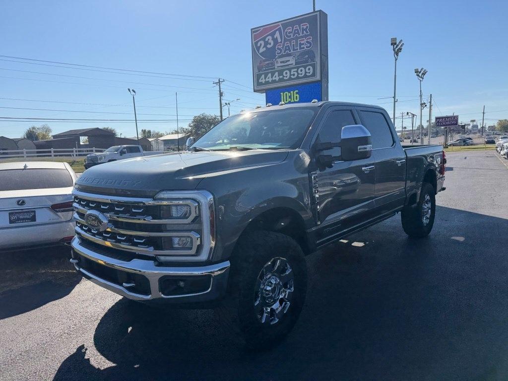 Ford F-250 SD Lariat Crew Cab 4WD 2024
