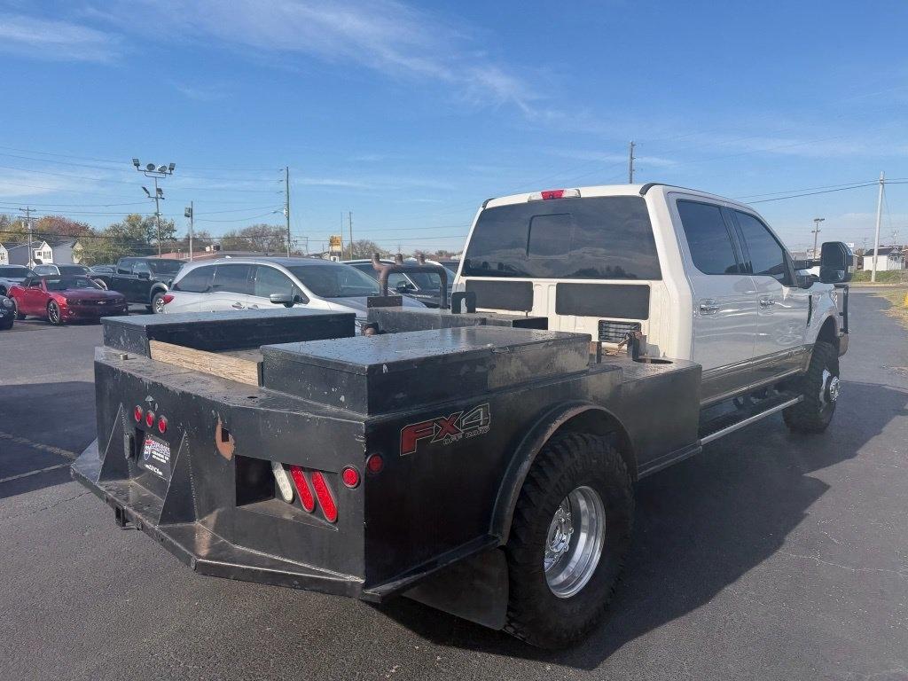 Ford F-350 SD Lariat Crew Cab Long Bed DRW 4WD 2018