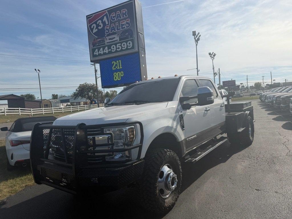 Ford F-350 SD Lariat Crew Cab Long Bed DRW 4WD 2018