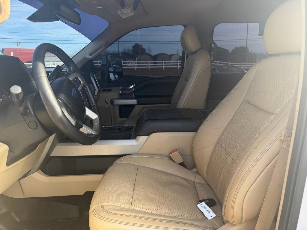 Ford F-350 SD Lariat Crew Cab Long Bed DRW 4WD 2018