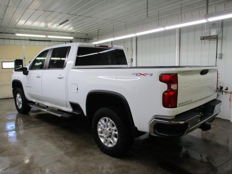 Chevrolet Silverado 2500HD LT Crew Cab Short Box 4WD 2022