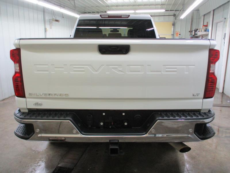 Chevrolet Silverado 2500HD LT Crew Cab Short Box 4WD 2022