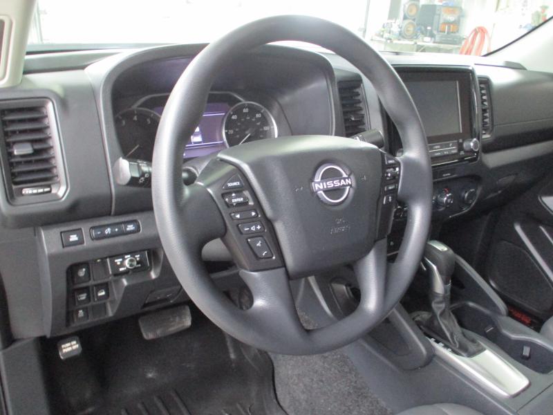 Nissan Frontier S Crew Cab 4WD 2022