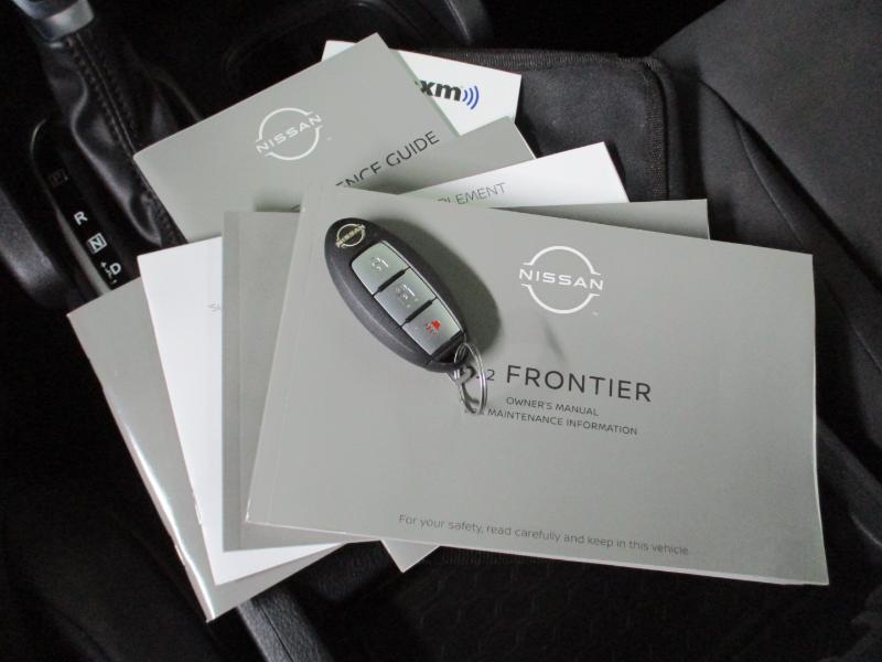 Nissan Frontier S Crew Cab 4WD 2022