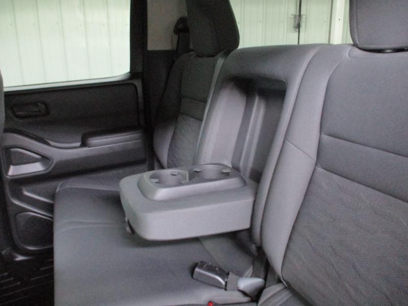 Nissan Frontier S Crew Cab 4WD 2022