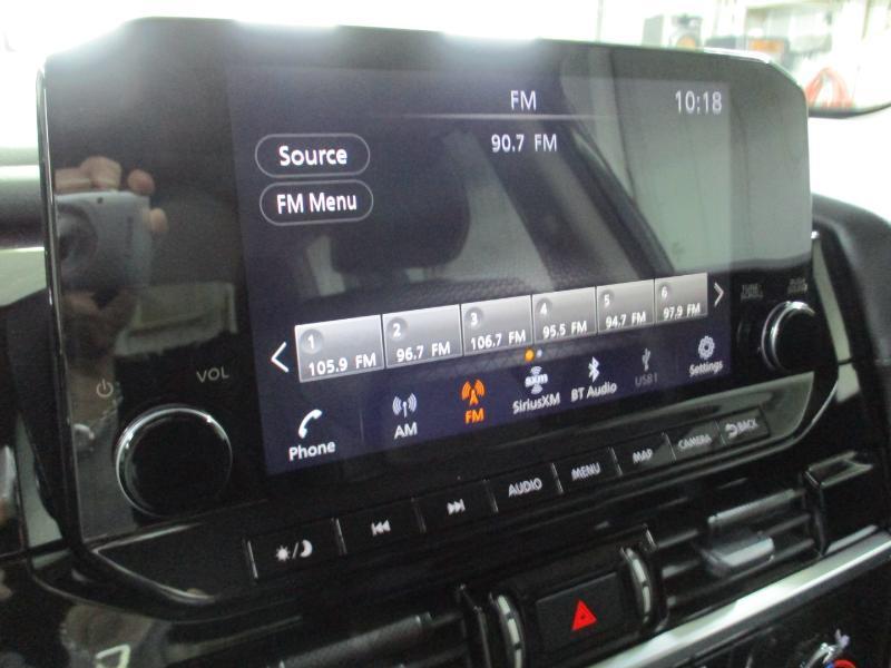 Nissan Pathfinder SL 2025