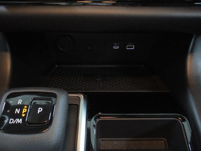 Nissan Pathfinder SL 2025