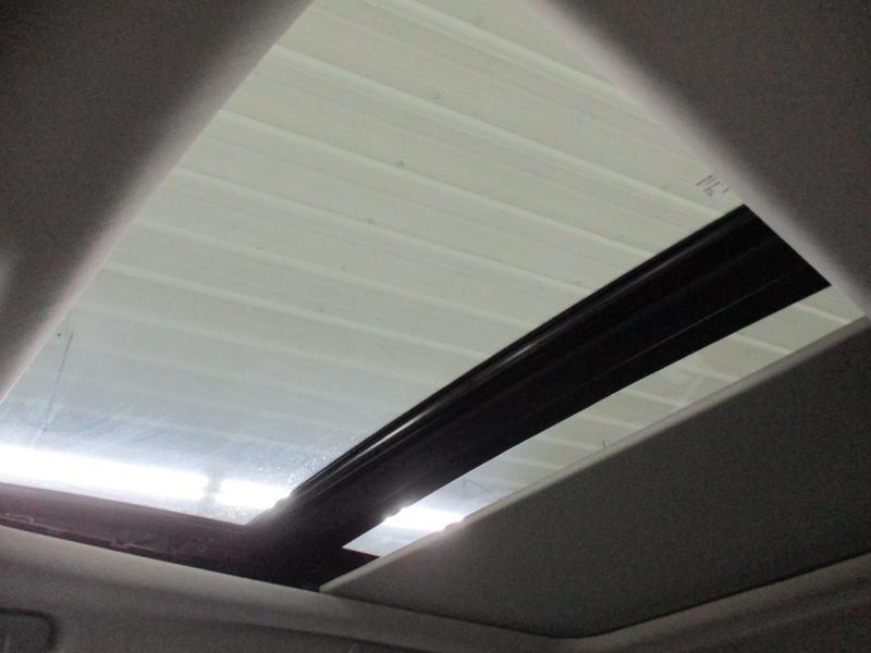 Nissan Pathfinder SL 2025