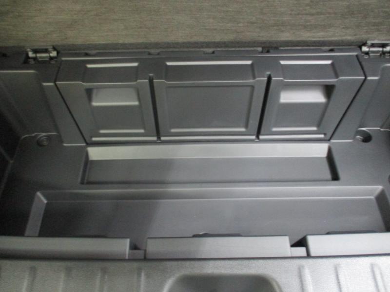 Nissan Pathfinder SL 2025