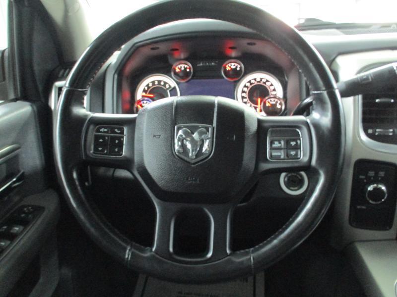 RAM 2500 SLT Mega Cab 4WD 2016