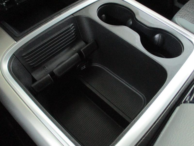 RAM 2500 SLT Mega Cab 4WD 2016