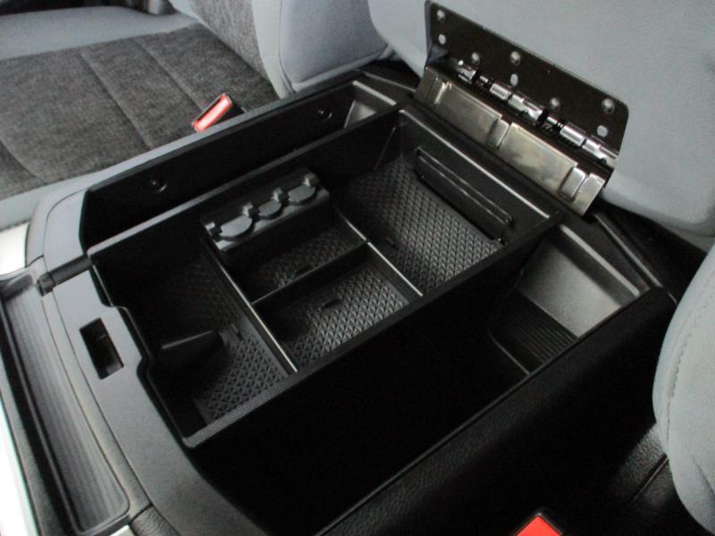 RAM 2500 SLT Mega Cab 4WD 2016