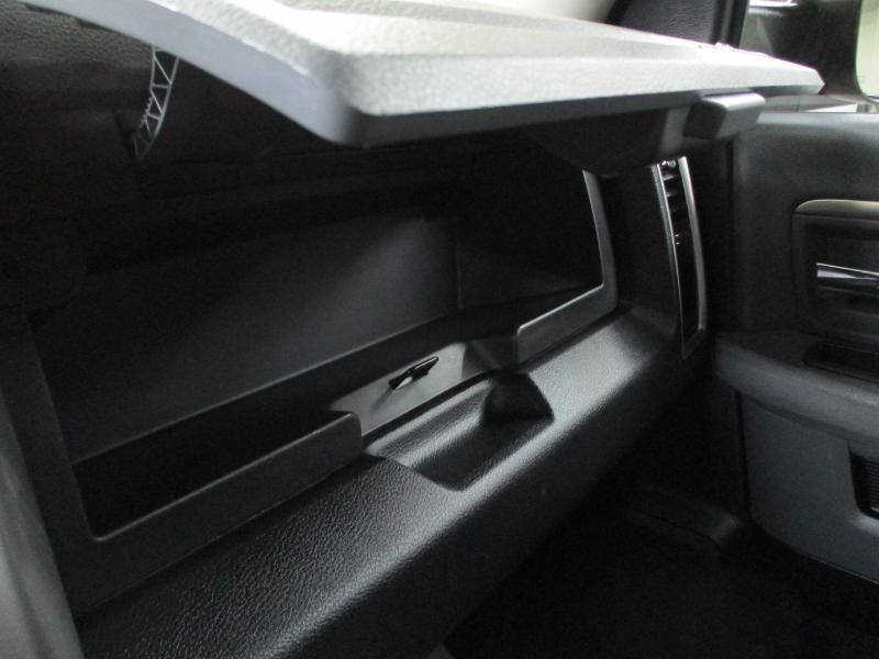 RAM 2500 SLT Mega Cab 4WD 2016