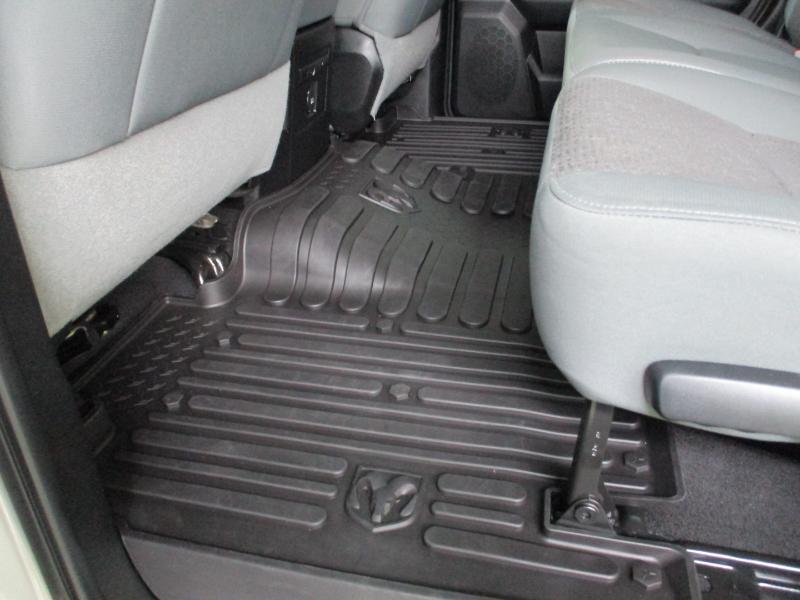 RAM 2500 SLT Mega Cab 4WD 2016