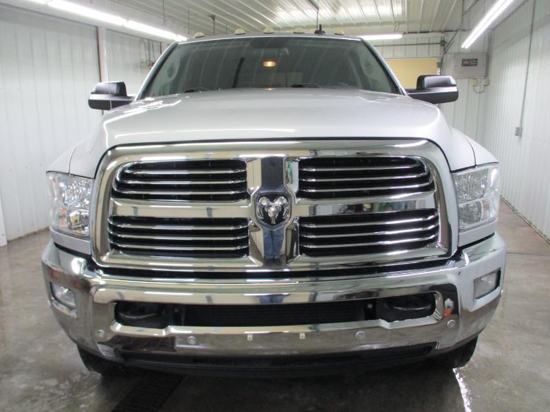 RAM 2500 SLT Mega Cab 4WD 2016