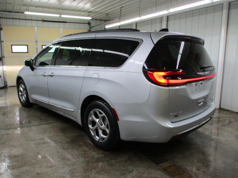 Chrysler Pacifica Limited 2023