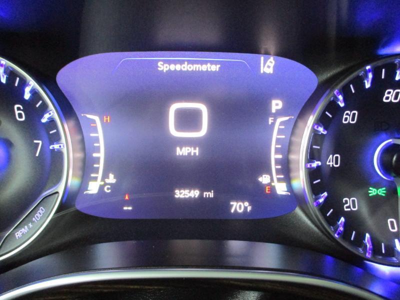 Chrysler Pacifica Limited 2023