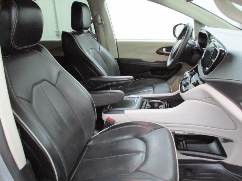 Chrysler Pacifica Limited 2023