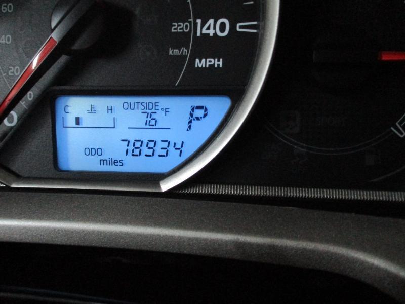Toyota RAV4 LE AWD 2015