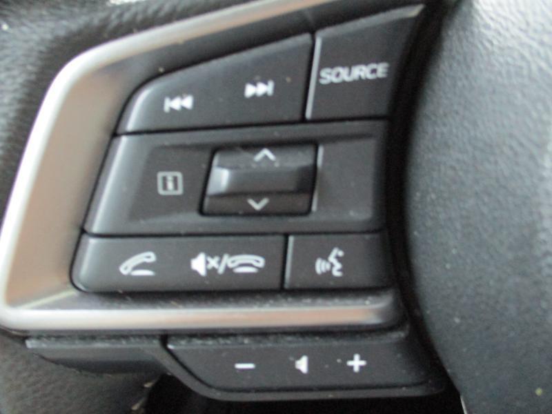 Subaru Legacy Premium 2025