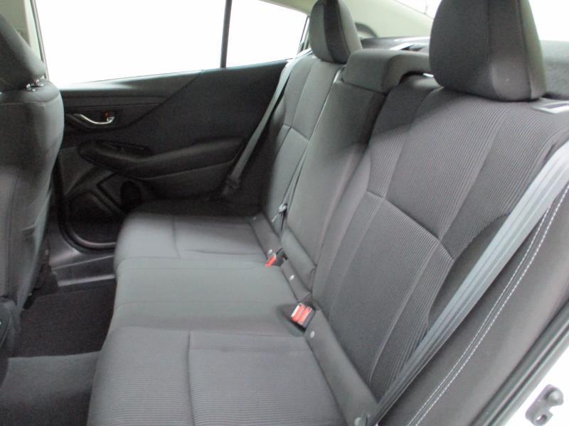 Subaru Legacy Premium 2025